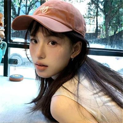 白色的女人 海报